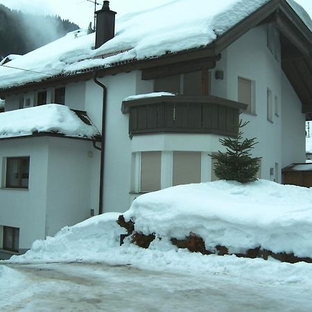 Haus Dorfschmied Ξενοδοχείο Flirsch Εξωτερικό φωτογραφία