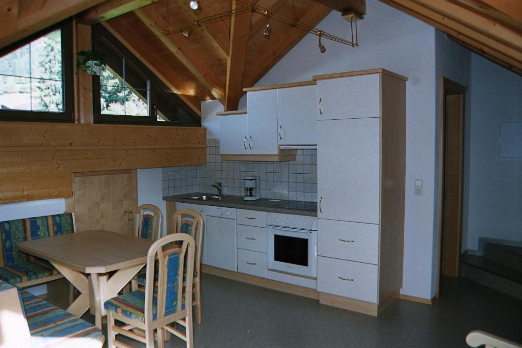 Haus Dorfschmied Ξενοδοχείο Flirsch Δωμάτιο φωτογραφία