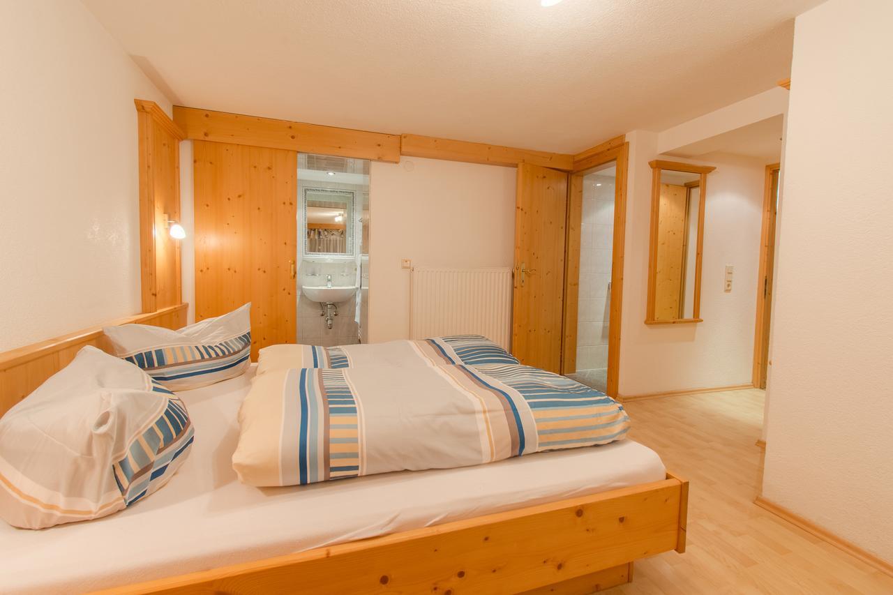 Haus Dorfschmied Ξενοδοχείο Flirsch Εξωτερικό φωτογραφία